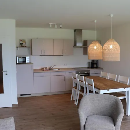 Die Haffhaeuser Ferienwohnung X * Garz (Usedom)
