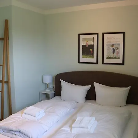 Die Haffhaeuser Ferienwohnung X * Garz (Usedom)